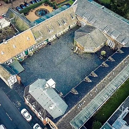 Falderhof 3*