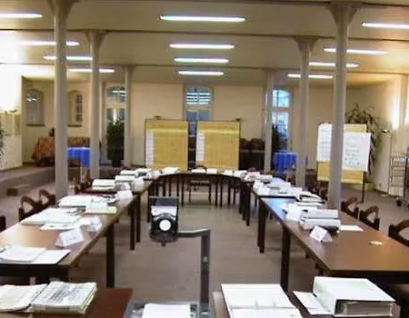 法尔德霍夫酒店 3* 科隆